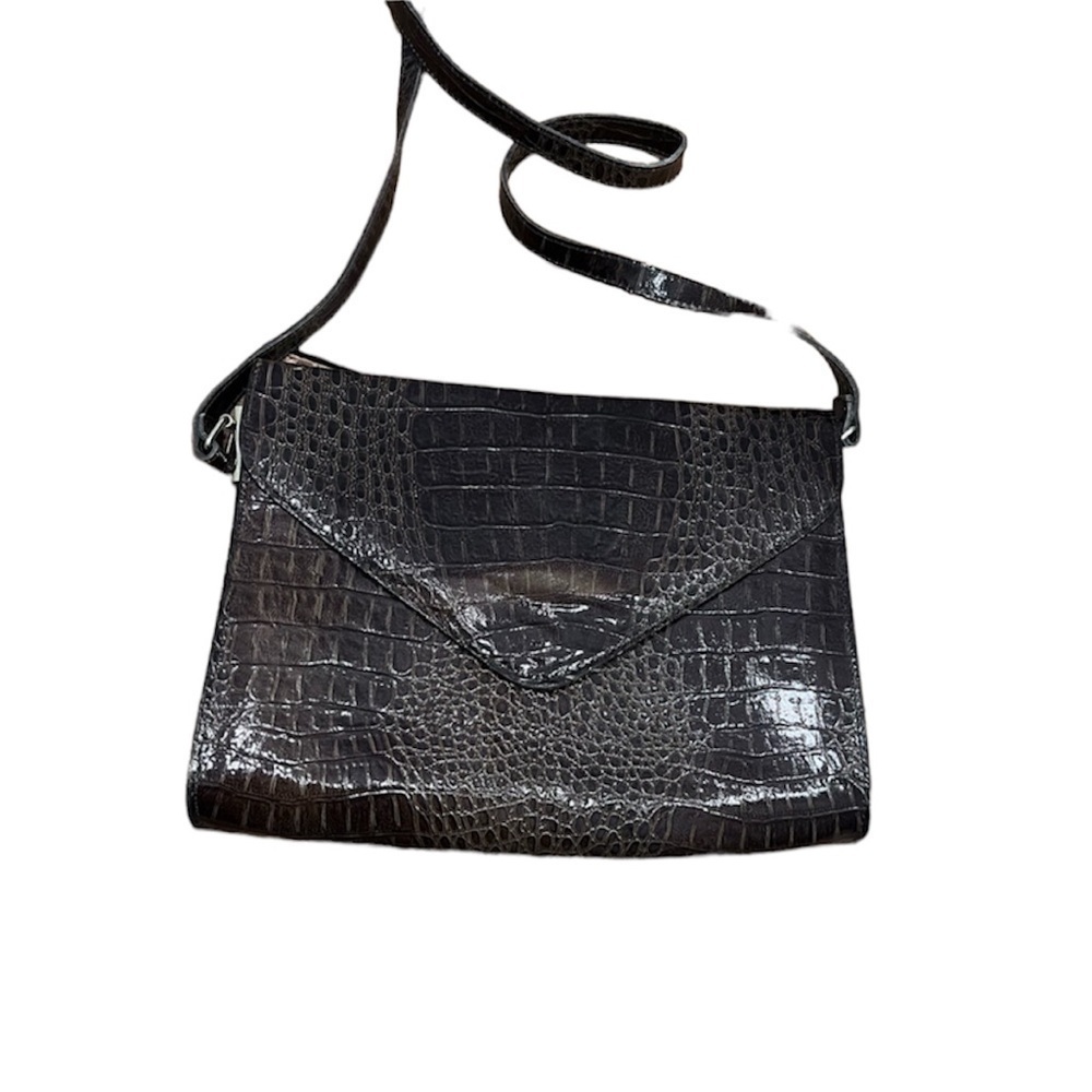 Vintage brown leather cross body bag